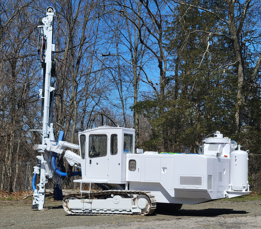 Furukawa HCR1200-ED - Буровая машина: фото 2 Furukawa HCR1200-ED - Буровая машина: фото 2