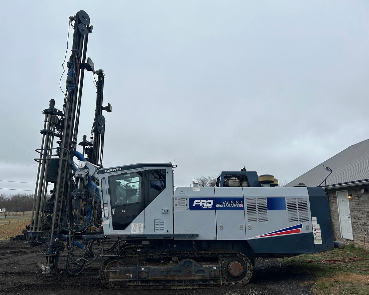 Furukawa HCR1800-EDII - Буровая машина: фото 2 Furukawa HCR1800-EDII - Буровая машина: фото 2