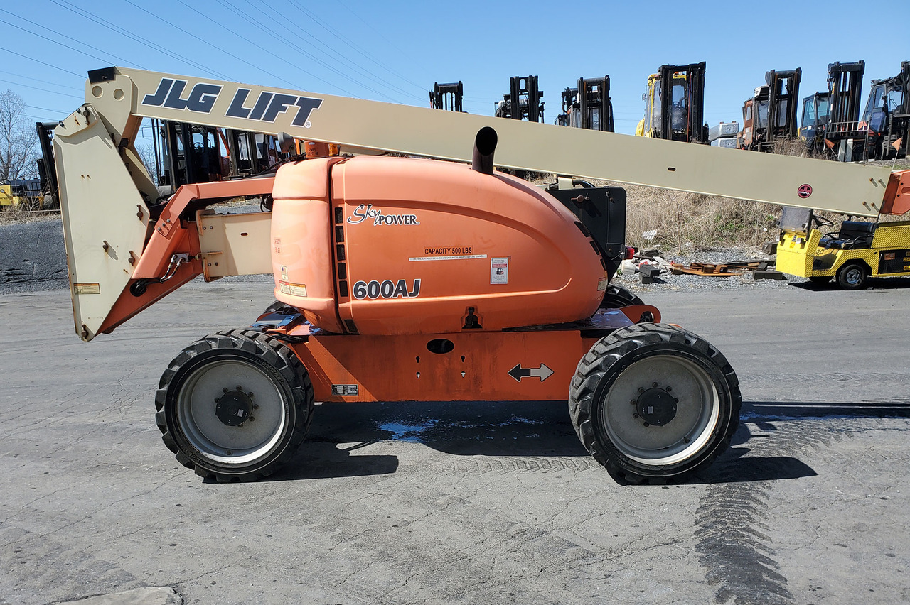 JLG 600AJ - Телескопический фронтальный погрузчик: фото 1 JLG 600AJ - Телескопический фронтальный погрузчик: фото 1