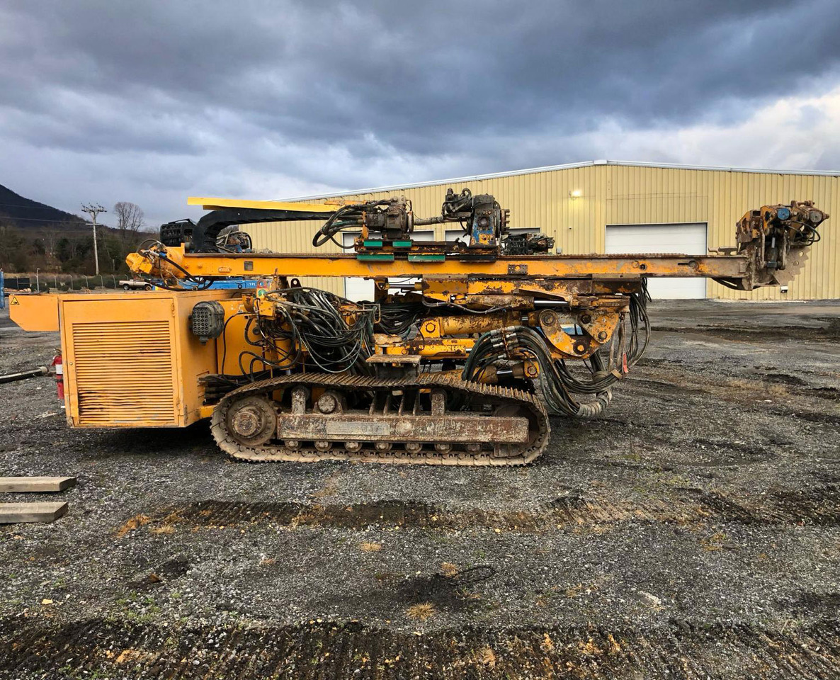 Klemm KR 806-3D - Сваебойная установка: фото 1 Klemm KR 806-3D - Сваебойная установка: фото 1