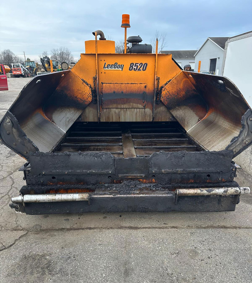 Leeboy 8520 - Асфальтоукладчик: фото 5 Leeboy 8520 - Асфальтоукладчик: фото 5