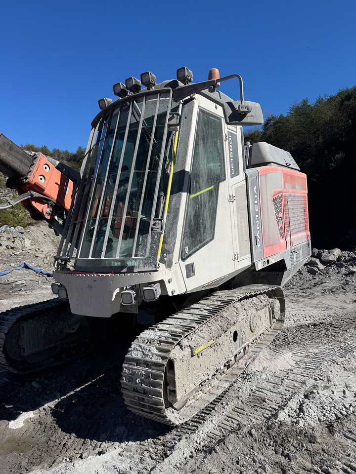Sandvik DP1500i - Буровая машина: фото 3 Sandvik DP1500i - Буровая машина: фото 3