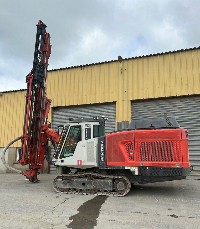 Sandvik DP1500i - Буровая машина: фото 1 Sandvik DP1500i - Буровая машина: фото 1