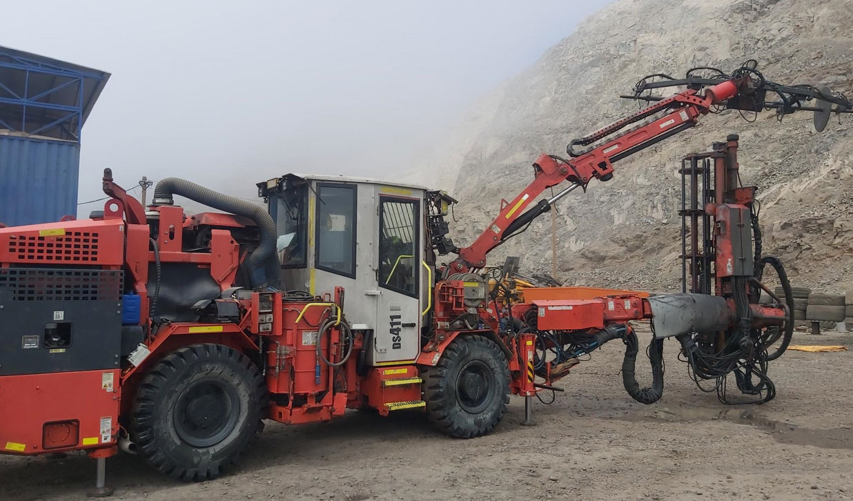 Sandvik DS411-C - Горнодобывающая техника: фото 2 Sandvik DS411-C - Горнодобывающая техника: фото 2
