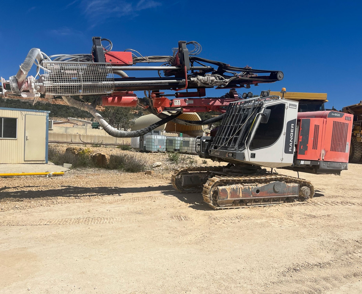 Sandvik DX800 - Буровая машина: фото 2 Sandvik DX800 - Буровая машина: фото 2