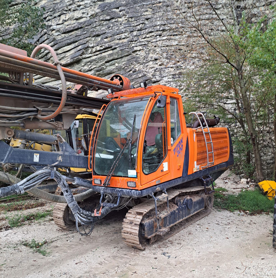 Sandvik Titon 300 - Буровая машина: фото 2 Sandvik Titon 300 - Буровая машина: фото 2