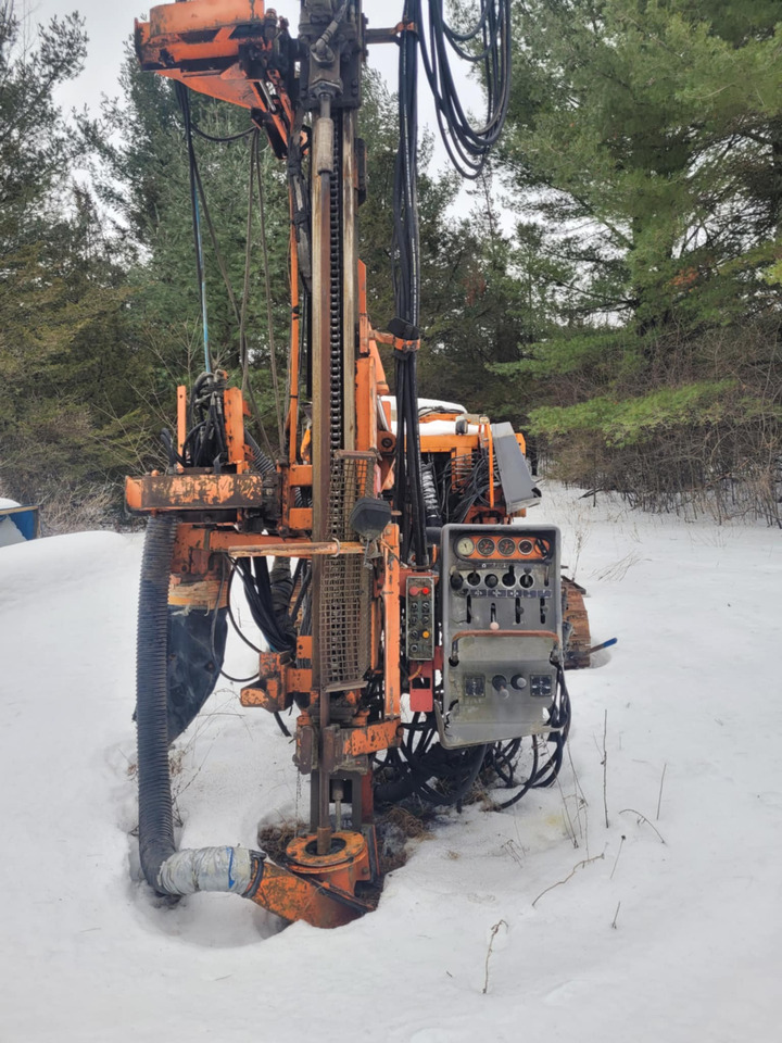 Tamrock Ranger 700 - Буровая машина: фото 4 Tamrock Ranger 700 - Буровая машина: фото 4
