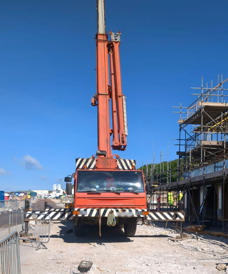 Terex PPM ATT 400-3 - Мобильный кран: фото 4 Terex PPM ATT 400-3 - Мобильный кран: фото 4