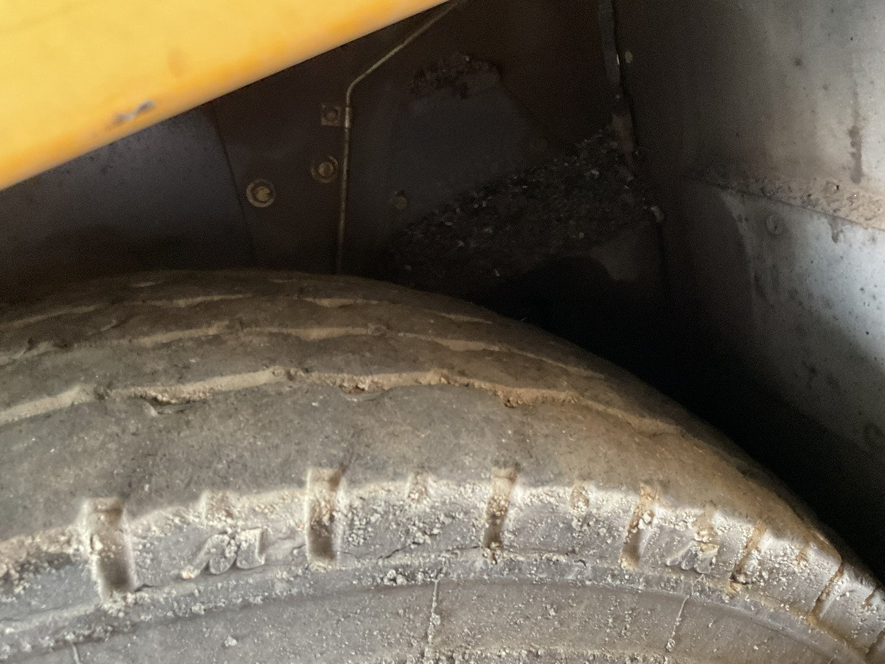 Асфальтоукладчик Volvo P6870C: фото 6 Асфальтоукладчик Volvo P6870C: фото 6