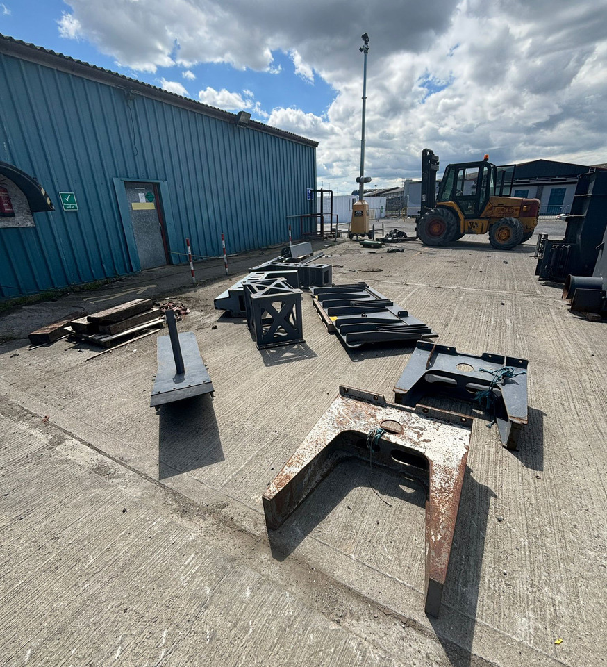 Wirtgen Channel Moulds - Асфальтоукладчик: фото 4 Wirtgen Channel Moulds - Асфальтоукладчик: фото 4