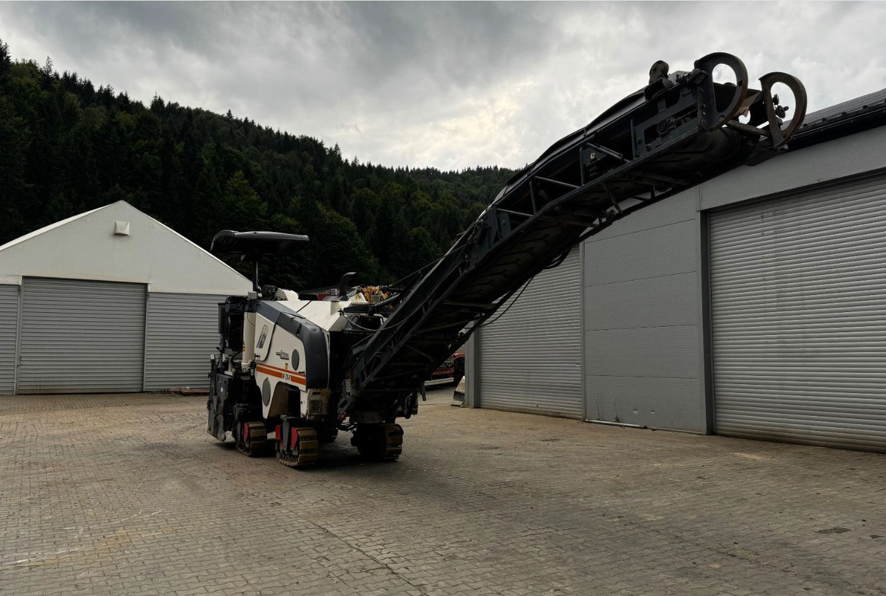 Wirtgen W 130 F - Дорожная фреза: фото 4 Wirtgen W 130 F - Дорожная фреза: фото 4
