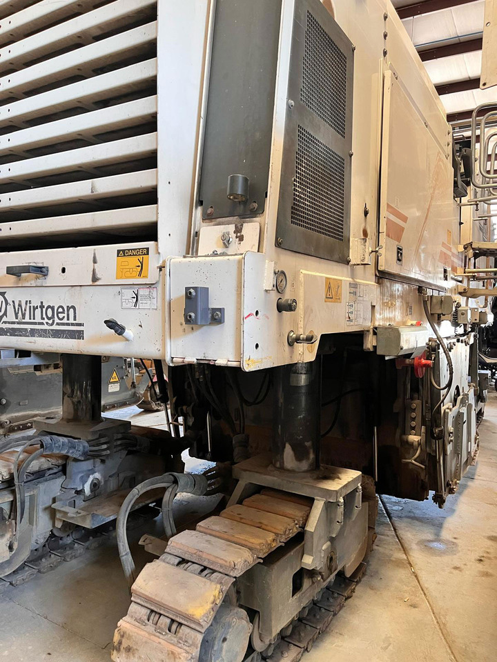 Wirtgen W 2000 - Дорожная фреза: фото 5 Wirtgen W 2000 - Дорожная фреза: фото 5