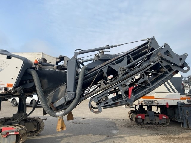 Wirtgen W 220 - Дорожная фреза: фото 4 Wirtgen W 220 - Дорожная фреза: фото 4