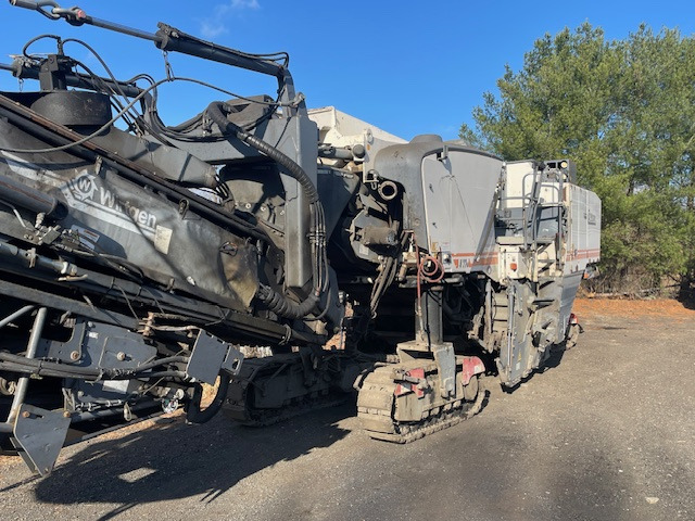 Wirtgen W 220 - Дорожная фреза: фото 3 Wirtgen W 220 - Дорожная фреза: фото 3