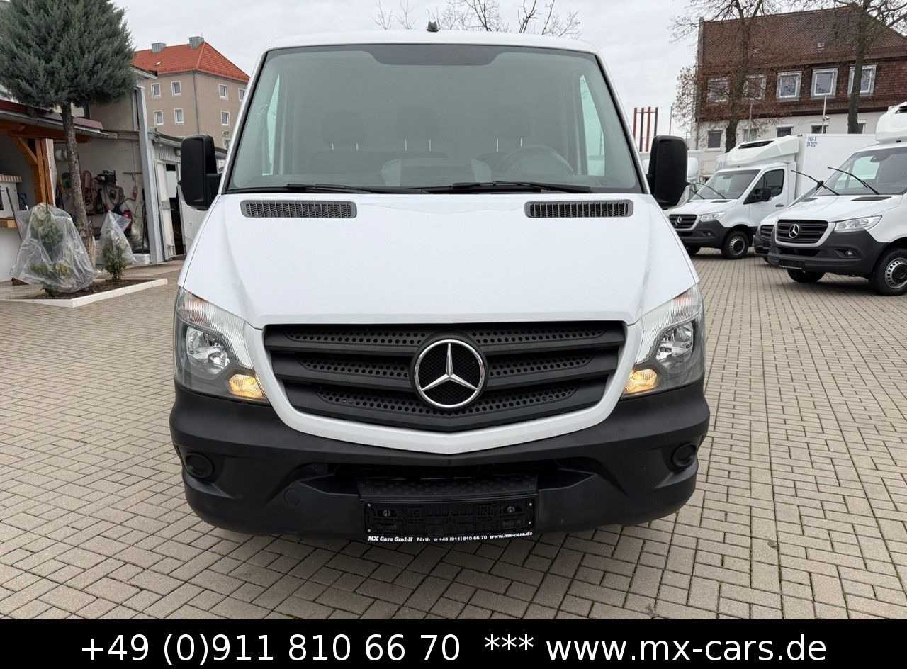 Mercedes-Benz Sprinter 213 Pritsche 3 Sitze Klima AHK No 313-7 - Малотоннажный бортовой грузовик: фото 2 Mercedes-Benz Sprinter 213 Pritsche 3 Sitze Klima AHK No 313-7 - Малотоннажный бортовой грузовик: фото 2