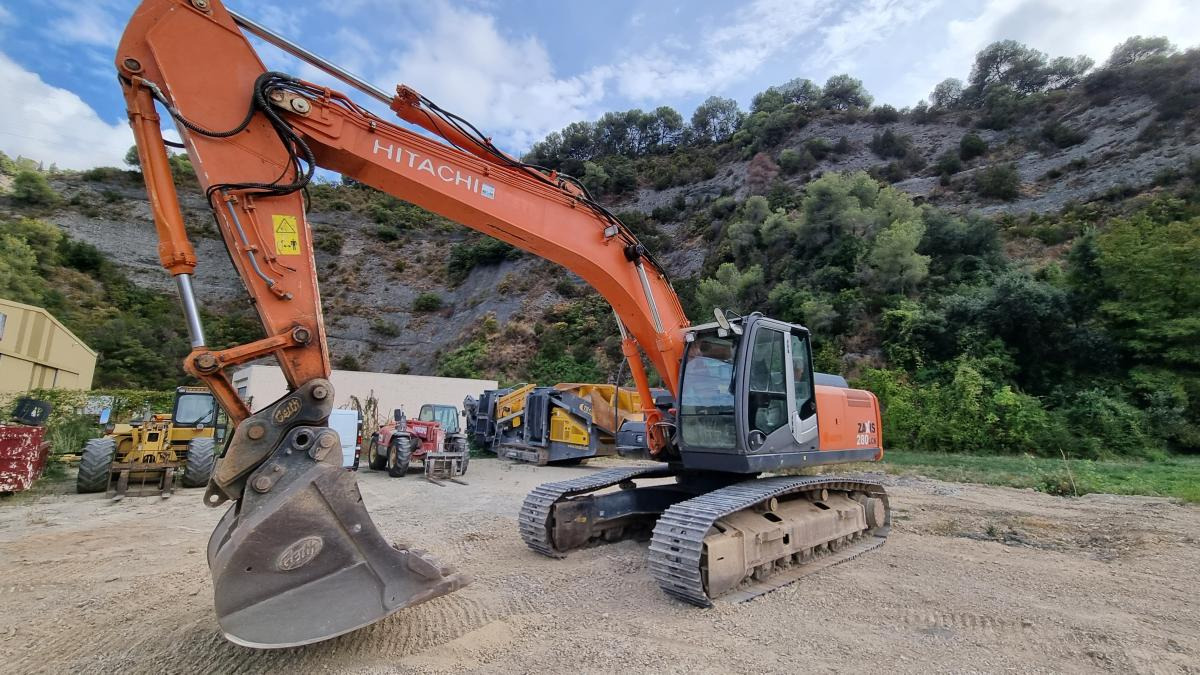 Hitachi ZX280 - Гусеничный экскаватор: фото 1 Hitachi ZX280 - Гусеничный экскаватор: фото 1