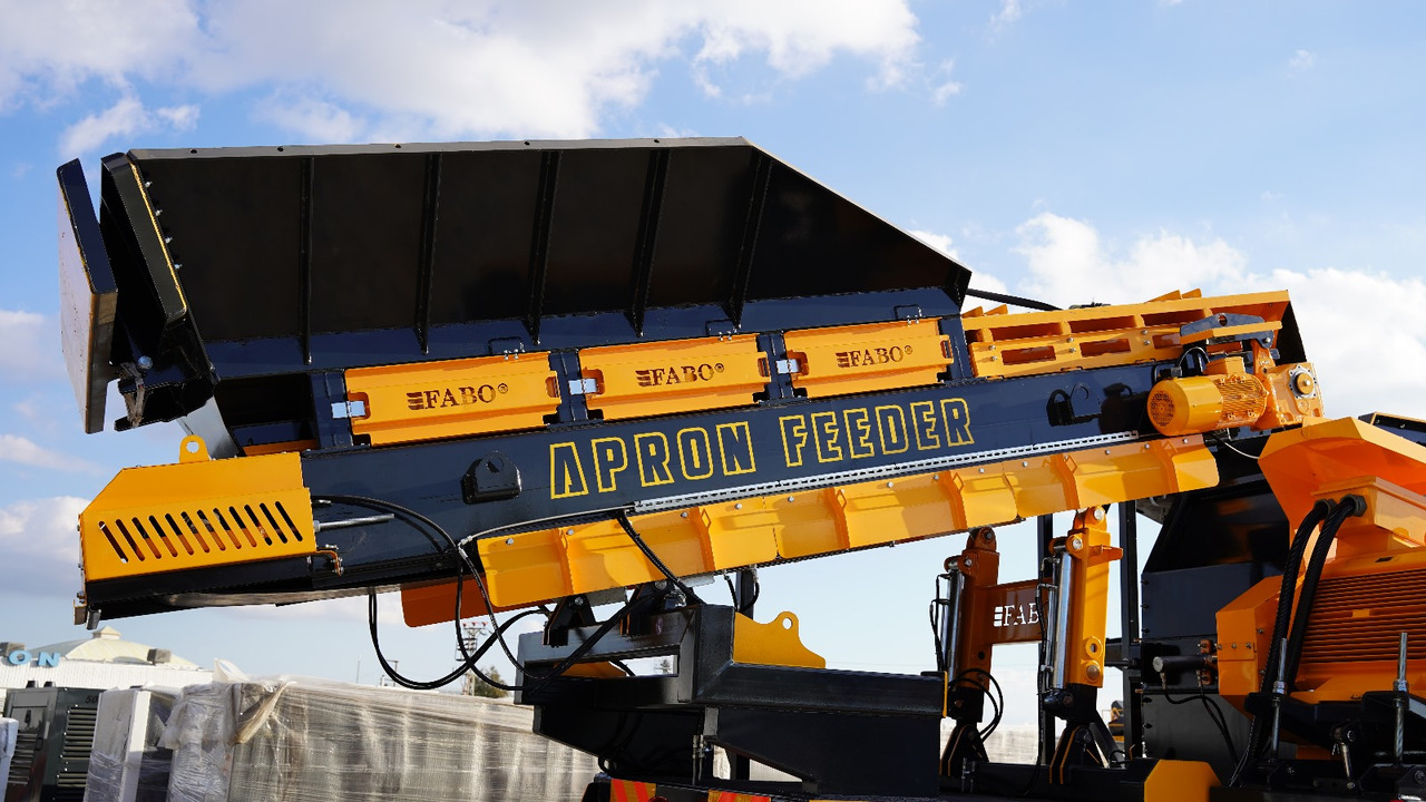 Новый Мобильная дробилка FABO Mobile crusher: фото 11