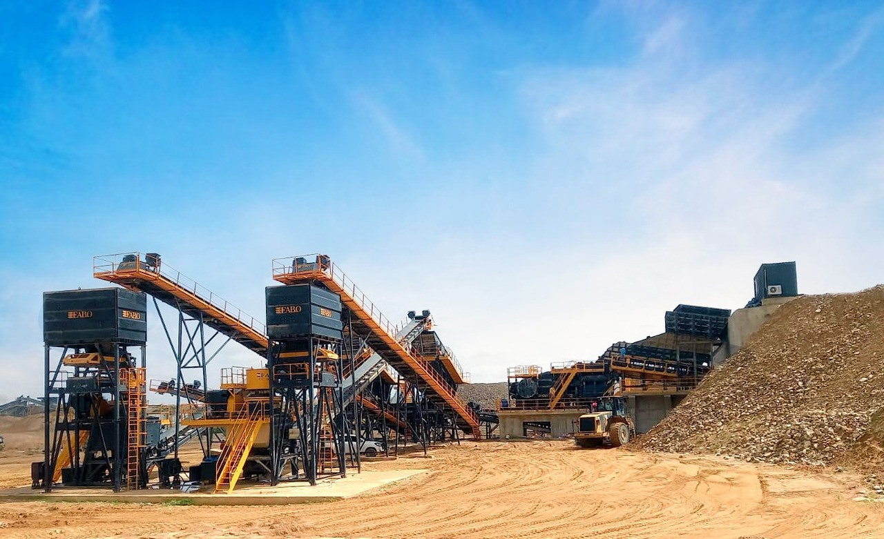 FABO crusher-stone crusher - Дробилка: фото 1 FABO crusher-stone crusher - Дробилка: фото 1
