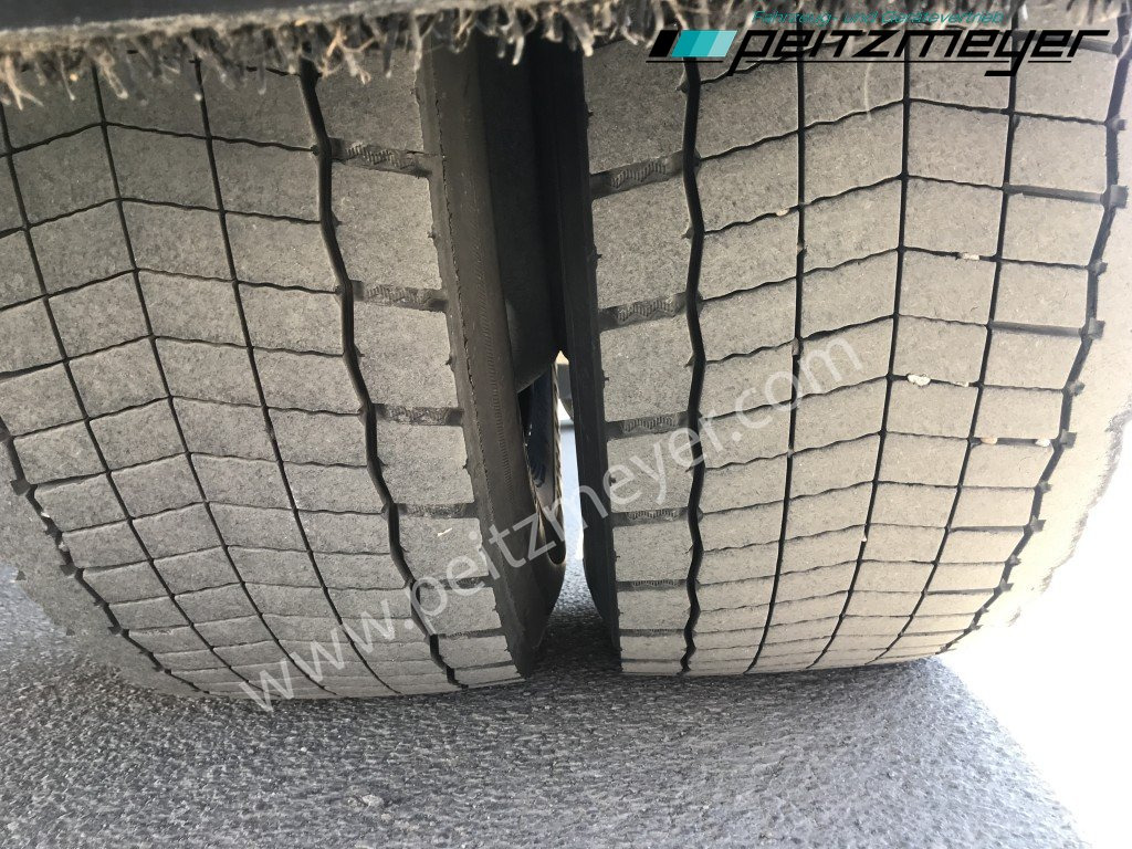 Рефрижератор MERCEDES-BENZ Atego 1530 L Tiefkühlkoffer m. LBW, Thermoking T 1200 faltb. LBW 1,5 t., Seitentür, Trennwand: фото 36 Рефрижератор MERCEDES-BENZ Atego 1530 L Tiefkühlkoffer m. LBW, Thermoking T 1200 faltb. LBW 1,5 t., Seitentür, Trennwand: фото 36