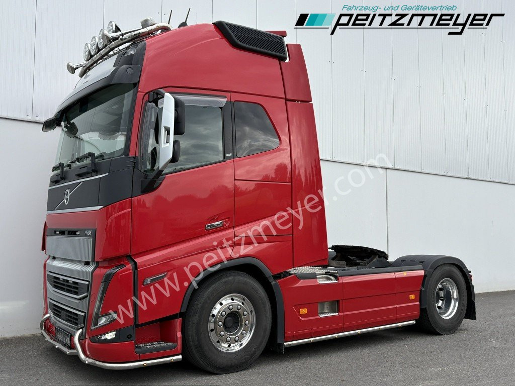 VOLVO FH 16 750 LL, GZG 70 t. möglich Klima, Kipphydr., Leder - Тягач: фото 1 VOLVO FH 16 750 LL, GZG 70 t. möglich Klima, Kipphydr., Leder - Тягач: фото 1