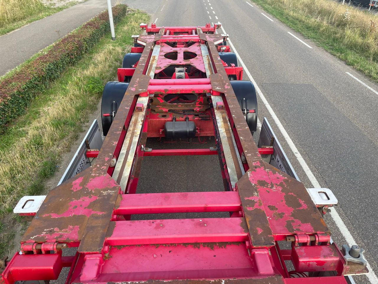 Renders ROC 16.27 CC X steering / Disc brakes /Lifring axle 20-30-40-45 FT HC - Полуприцеп-контейнеровоз/ Сменный кузов: фото 5 Renders ROC 16.27 CC X steering / Disc brakes /Lifring axle 20-30-40-45 FT HC - Полуприцеп-контейнеровоз/ Сменный кузов: фото 5