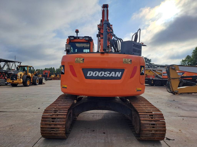 Doosan DX235LCR-5 - Гусеничный экскаватор: фото 3 Doosan DX235LCR-5 - Гусеничный экскаватор: фото 3