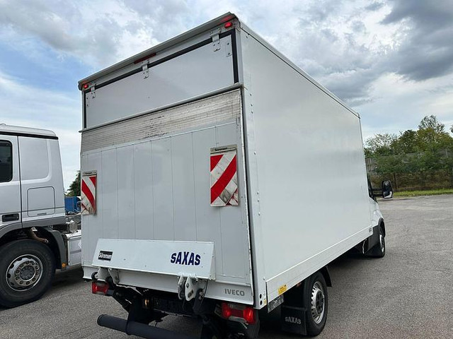 Iveco 35S16 - Фургон с закрытым кузовом: фото 3 Iveco 35S16 - Фургон с закрытым кузовом: фото 3
