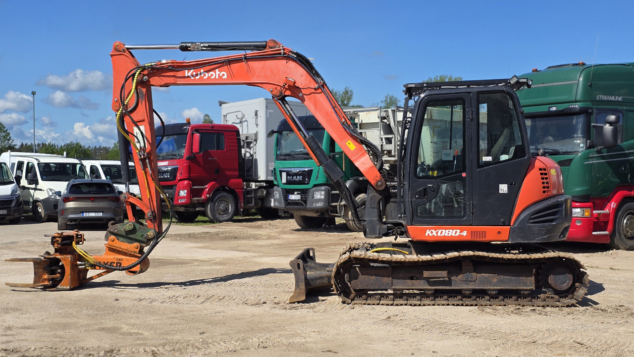 Kubota KX080-4, AXER 540 - Лесной трактор: фото 1 Kubota KX080-4, AXER 540 - Лесной трактор: фото 1