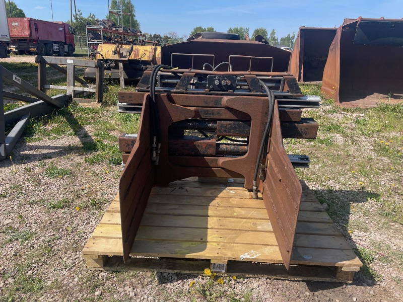 MEYER BALE CLAMP CLASS 3 - Захват для Погрузочно-разгрузочной техники: фото 2 MEYER BALE CLAMP CLASS 3 - Захват для Погрузочно-разгрузочной техники: фото 2