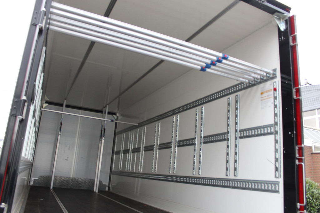 Mercedes-Benz Atego 1530 Koffer DS Schlafkab Durchladen 99Tkm! - Фургон: фото 5 Mercedes-Benz Atego 1530 Koffer DS Schlafkab Durchladen 99Tkm! - Фургон: фото 5