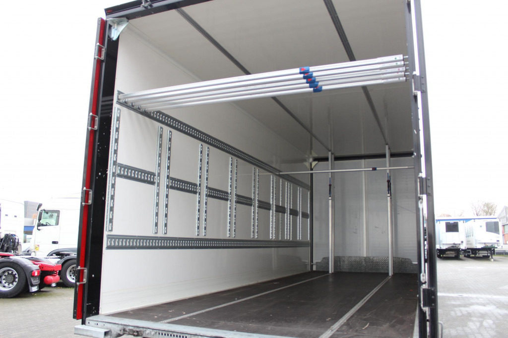 Mercedes-Benz Atego 1530 Koffer DS Schlafkab Durchladen 99Tkm! - Фургон: фото 4 Mercedes-Benz Atego 1530 Koffer DS Schlafkab Durchladen 99Tkm! - Фургон: фото 4