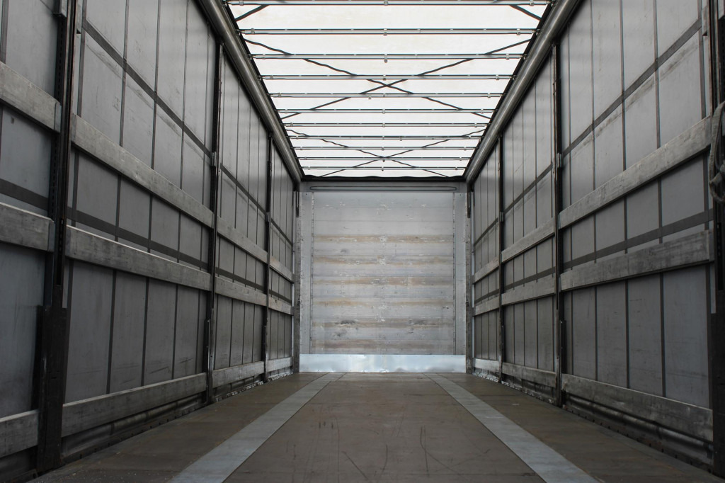 KOEGEL Standard Plane Liftachse Edscha Miete-Rent - Тентованный полуприцеп: фото 2 KOEGEL Standard Plane Liftachse Edscha Miete-Rent - Тентованный полуприцеп: фото 2