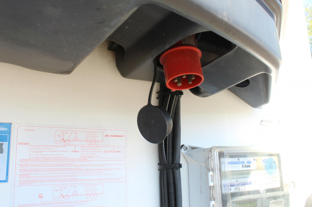 Lamberet CV 1550 Aluboden BPW TW FRC05.26 - Полуприцеп-рефрижератор: фото 5 Lamberet CV 1550 Aluboden BPW TW FRC05.26 - Полуприцеп-рефрижератор: фото 5