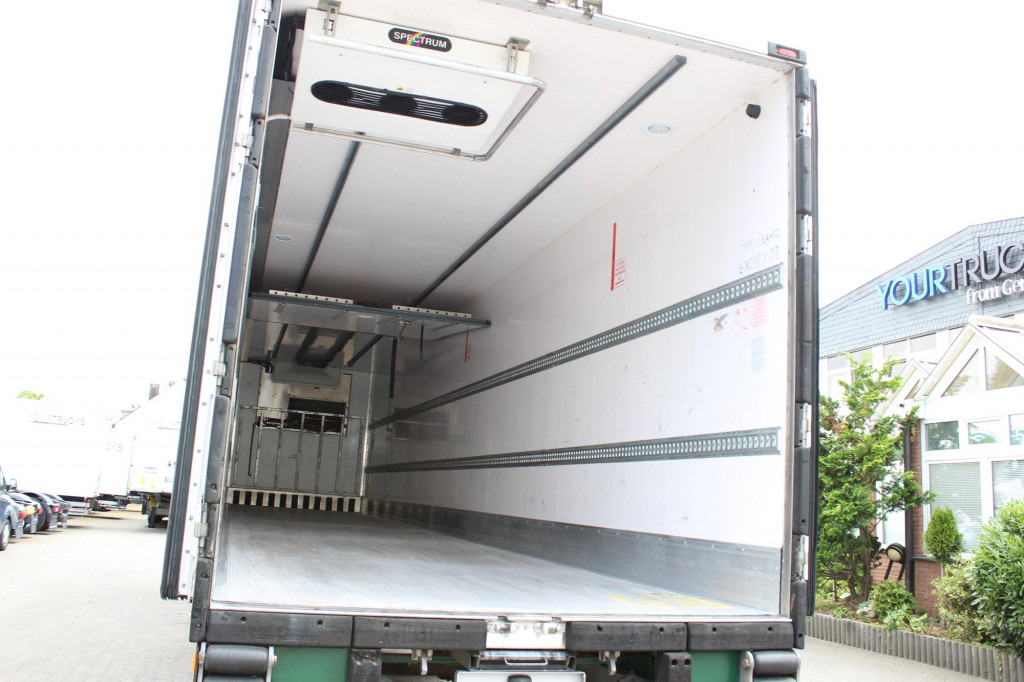 Lamberet TK SLXi Spectrum 2,65h Bi-Temp LBW FRC Aluboden - Полуприцеп-рефрижератор: фото 2 Lamberet TK SLXi Spectrum 2,65h Bi-Temp LBW FRC Aluboden - Полуприцеп-рефрижератор: фото 2