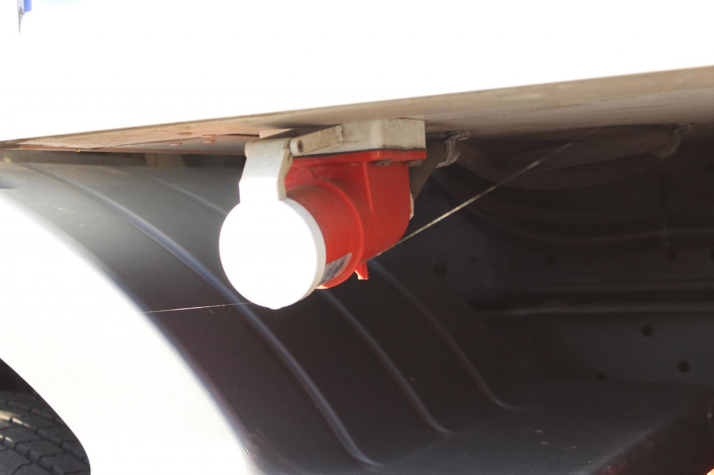 Mercedes-Benz Atego 1221 E6 TK T-800 R Strom Türen+LBW - Рефрижератор: фото 5 Mercedes-Benz Atego 1221 E6 TK T-800 R Strom Türen+LBW - Рефрижератор: фото 5