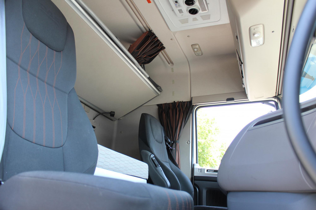Daf XF 530 SC Retarder ACC LDWS Standklima Kühlbox - Тягач: фото 2 Daf XF 530 SC Retarder ACC LDWS Standklima Kühlbox - Тягач: фото 2