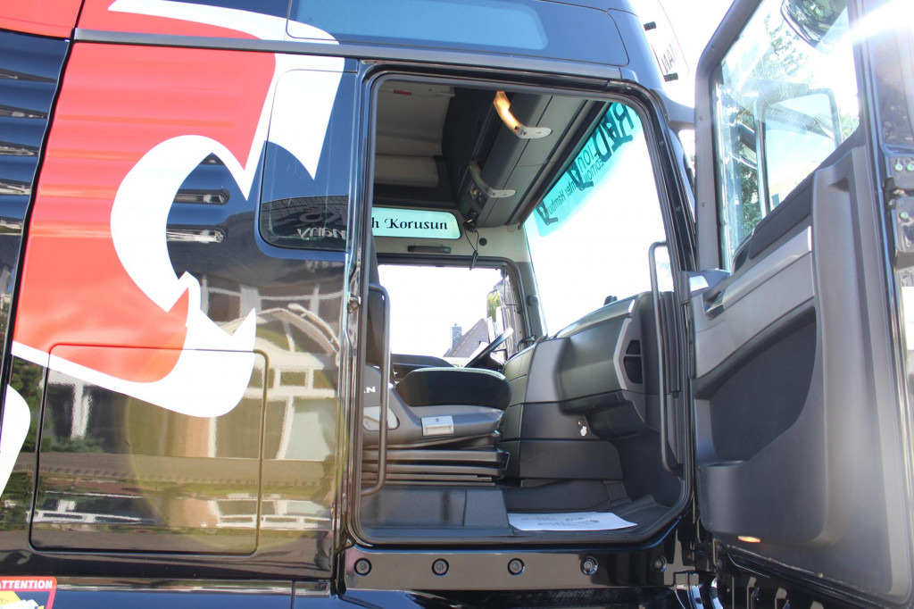 MAN TGX 18.480 XXL Retarder Standheizung - Тягач: фото 2 MAN TGX 18.480 XXL Retarder Standheizung - Тягач: фото 2