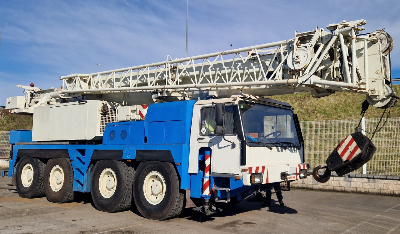 LIEBHERR LTM 1070/1 - Мобильный кран: фото 1 LIEBHERR LTM 1070/1 - Мобильный кран: фото 1