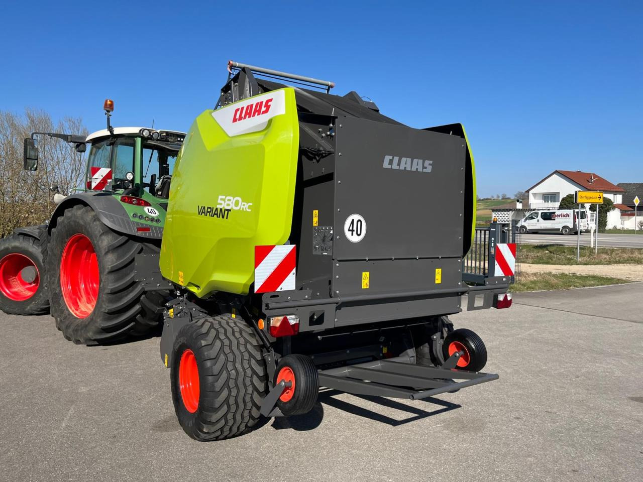 CLAAS Variant 580 RC PRO, neuwertige Rundballenpresse, Baujahr 2023, erst 39 Betriebsstunden !!! - Пресс-подборщик рулонный: фото 3 CLAAS Variant 580 RC PRO, neuwertige Rundballenpresse, Baujahr 2023, erst 39 Betriebsstunden !!! - Пресс-подборщик рулонный: фото 3