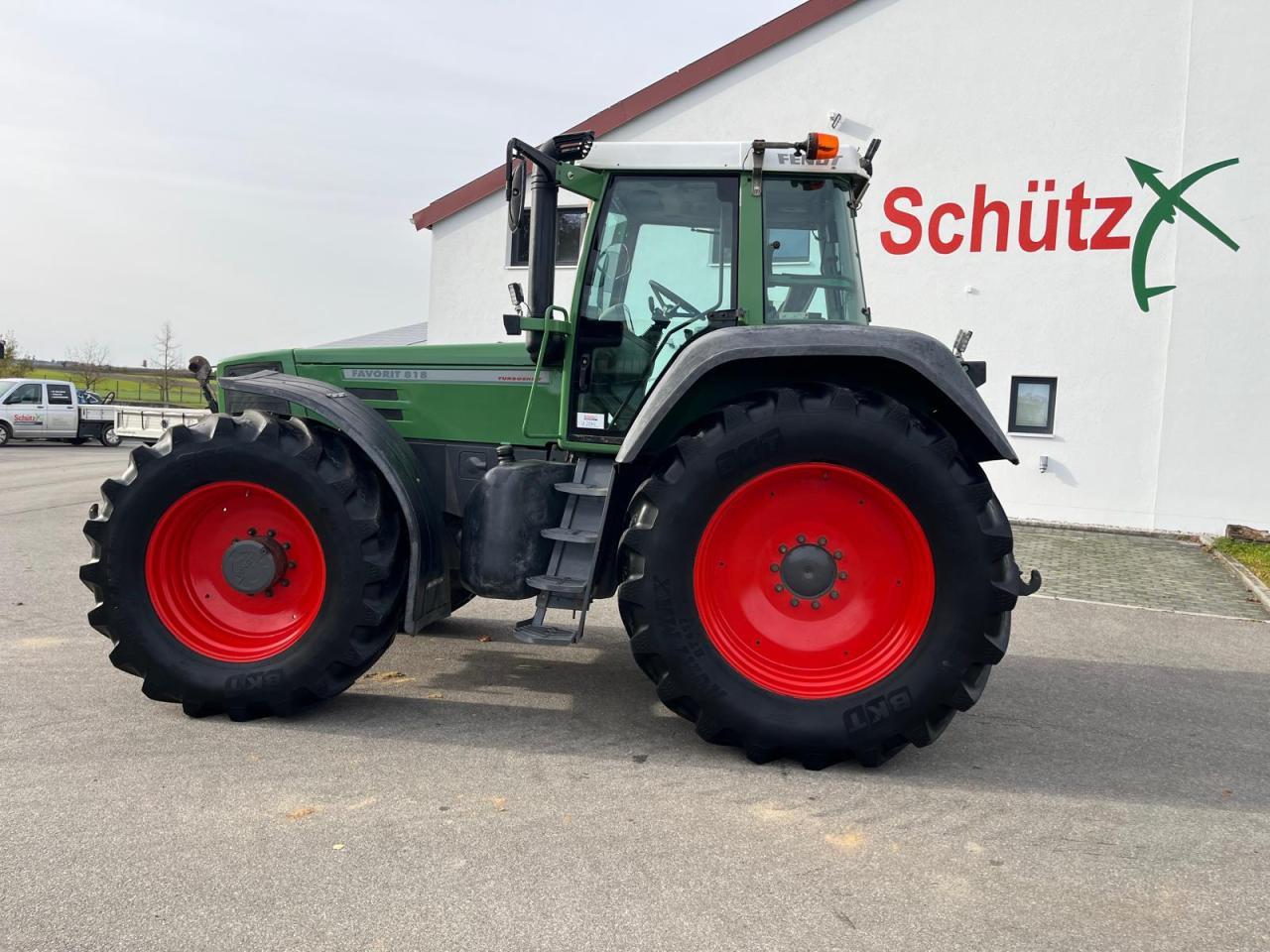 Fendt Favorit 818 Turboshift - Трактор: фото 2 Fendt Favorit 818 Turboshift - Трактор: фото 2