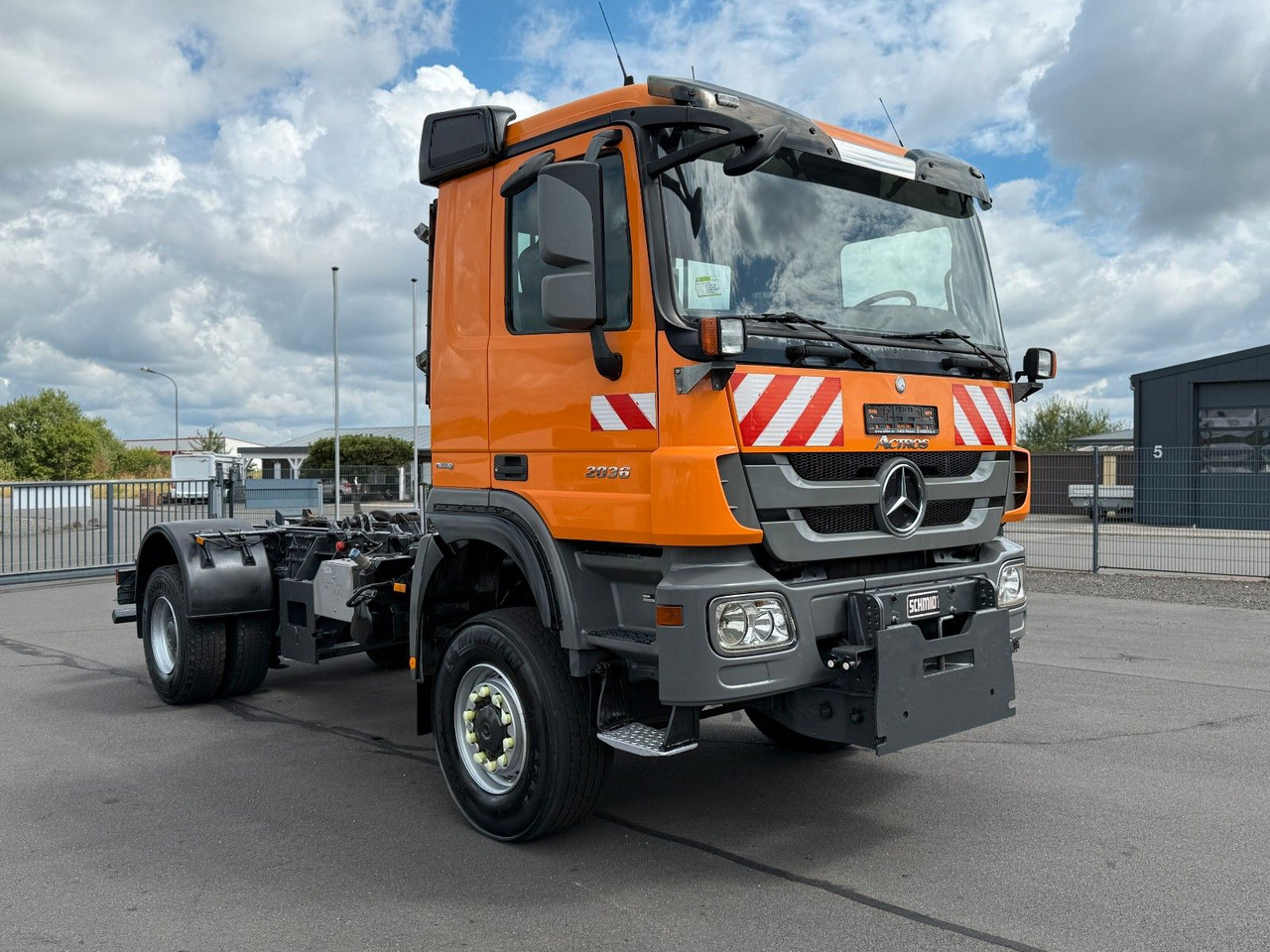 Mercedes-Benz Actros 2036 4x4 Dautelwechselsystem Winterdienst - Грузовик-шасси: фото 4 Mercedes-Benz Actros 2036 4x4 Dautelwechselsystem Winterdienst - Грузовик-шасси: фото 4