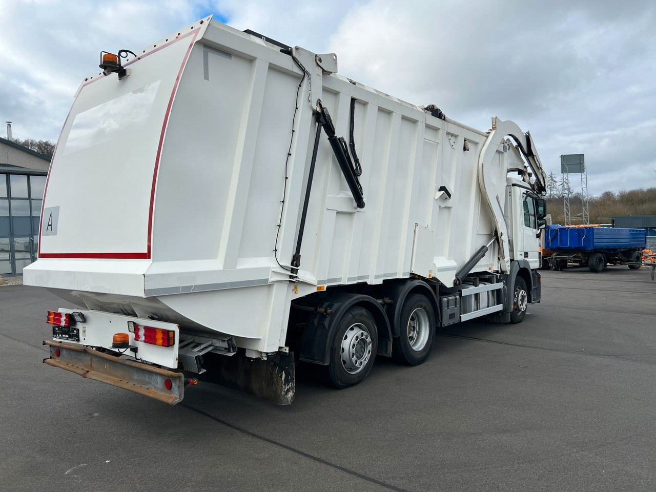 Мусоровоз Mercedes-Benz Actros 2532 MP 3 Faun Frontlader 533 Waage Mercedes-Benz Actros 2532 MP 3 Faun Frontlader 533 Waage: фото 7