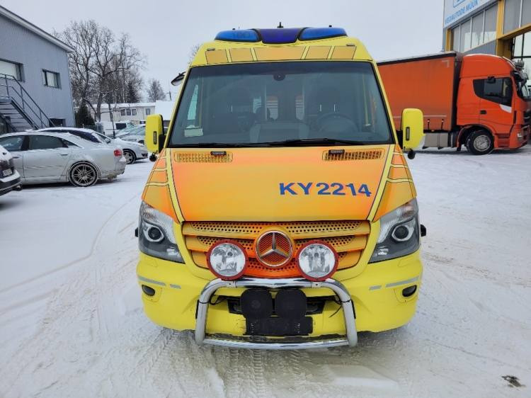 MERCEDES – BENZ SPRINTER AMBULANCE (TAMLANS) KLIMA, 11.2016, EURO 6 - Машина скорой помощи: фото 3 MERCEDES – BENZ SPRINTER AMBULANCE (TAMLANS) KLIMA, 11.2016, EURO 6 - Машина скорой помощи: фото 3