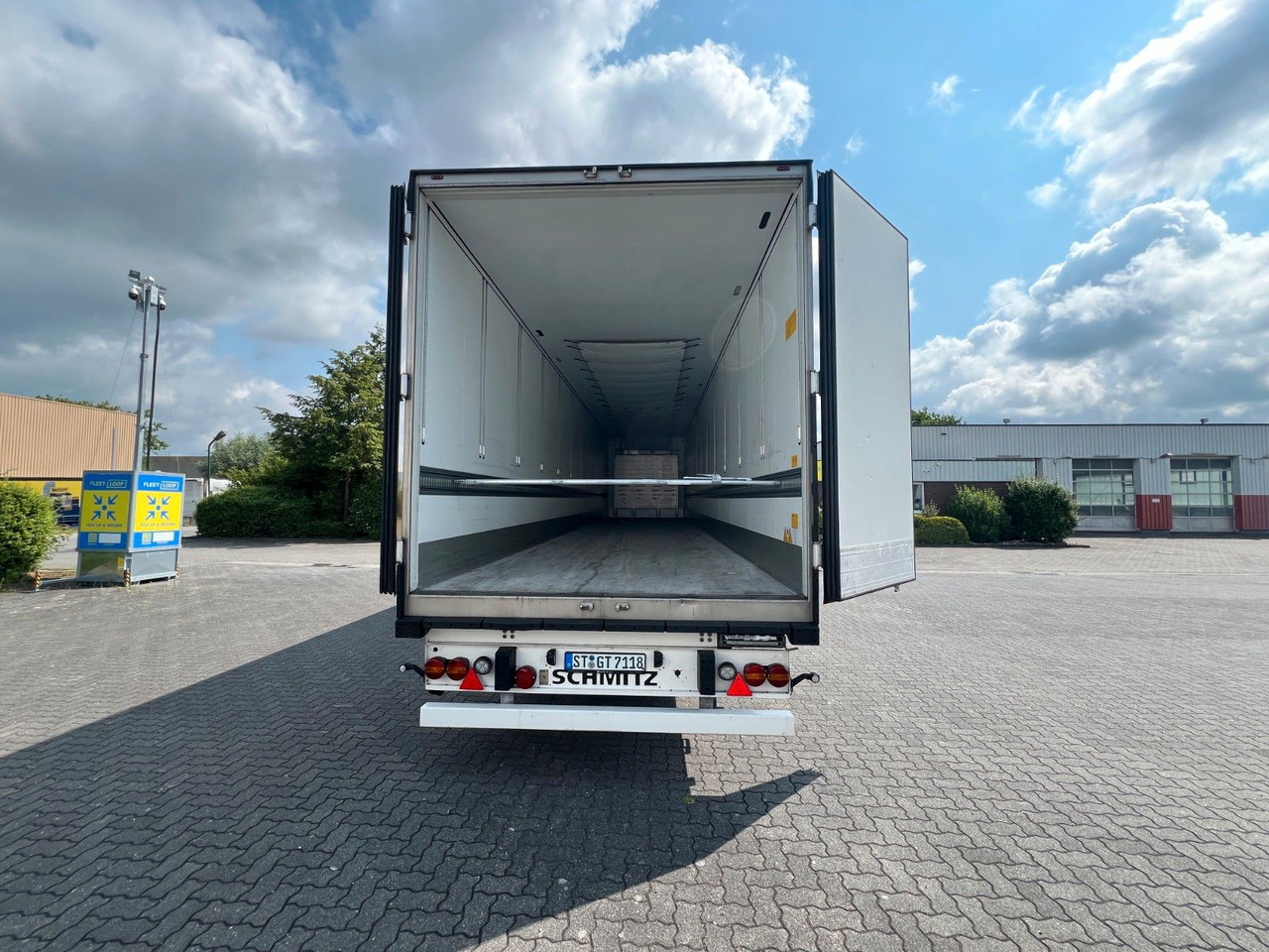Schmitz Cargobull SKO 24/L - 13.4 FP COOL V7, ThermoKing SLXi 300- - Полуприцеп-рефрижератор: фото 4 Schmitz Cargobull SKO 24/L - 13.4 FP COOL V7, ThermoKing SLXi 300- - Полуприцеп-рефрижератор: фото 4