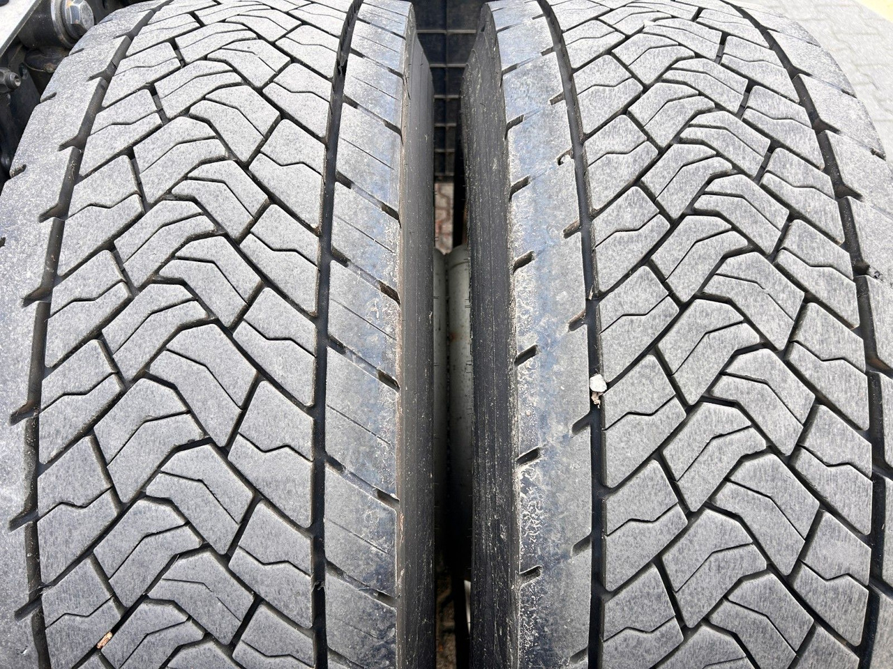Тягач Mercedes-Benz 1848 LS 4x2 Gigaspace: фото 12
