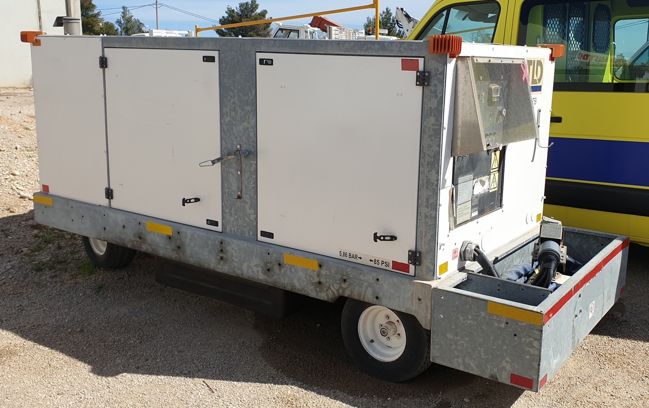 GPU/120 KVA 4120-T-CUP - Аэродромный источник питания: фото 2 GPU/120 KVA 4120-T-CUP - Аэродромный источник питания: фото 2