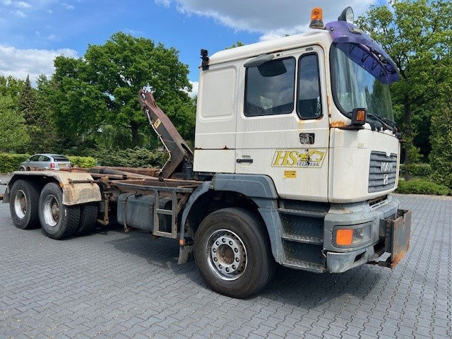 MAN 26.464 6X4 - Грузовик-контейнеровоз/ Сменный кузов: фото 2 MAN 26.464 6X4 - Грузовик-контейнеровоз/ Сменный кузов: фото 2