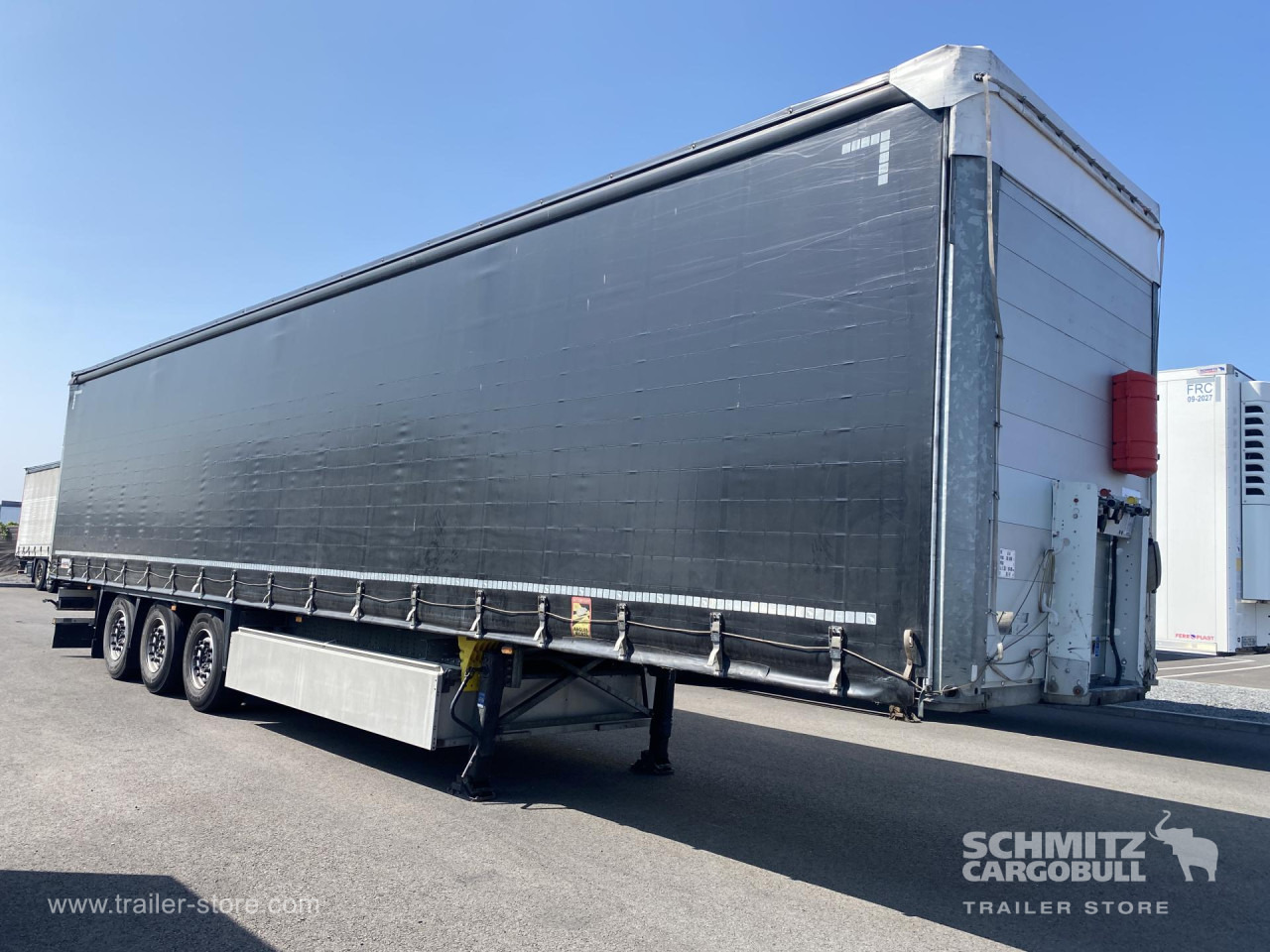 SCHMITZ Curtainsider Standard - Тентованный полуприцеп: фото 1 SCHMITZ Curtainsider Standard - Тентованный полуприцеп: фото 1