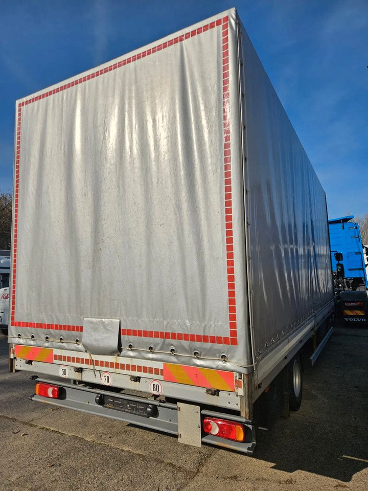 DAF LF 180 7.5 t - Тентованный грузовик: фото 3 DAF LF 180 7.5 t - Тентованный грузовик: фото 3