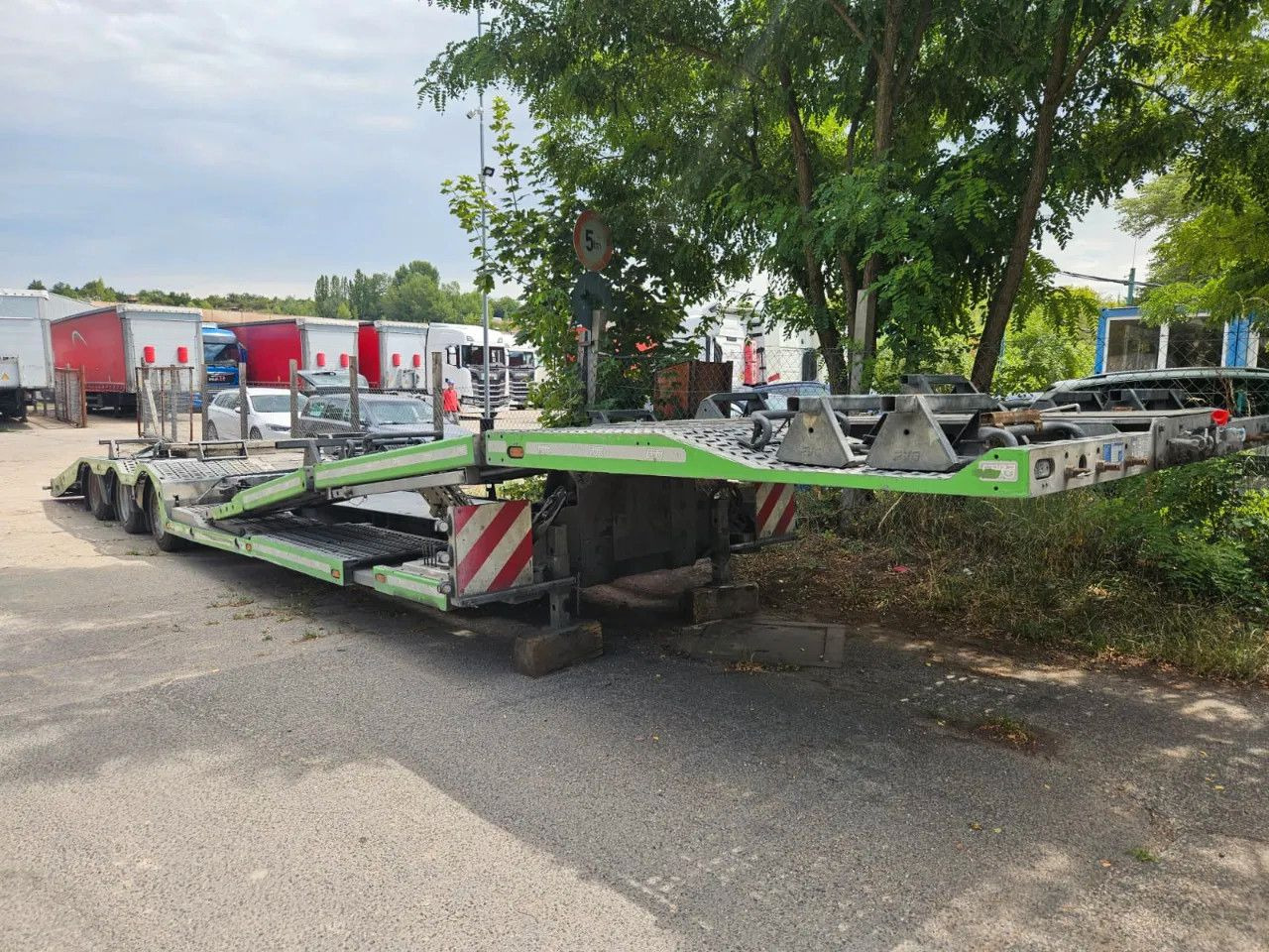 FVG FL TA-B1 EVO 2 units - Низкорамный полуприцеп: фото 1 FVG FL TA-B1 EVO 2 units - Низкорамный полуприцеп: фото 1